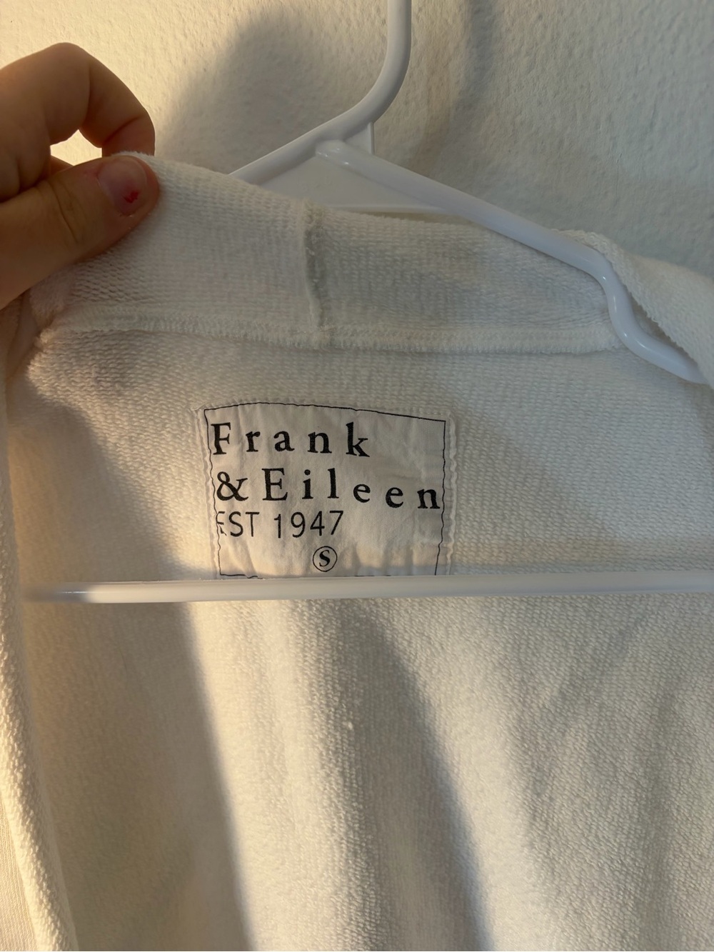 Frank&Eileen Barbara Beach Cardigan Sweater *Retail $258* Excellent Condition - Picture 3 of 5
